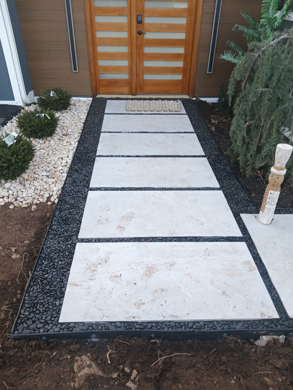 Modern entryway